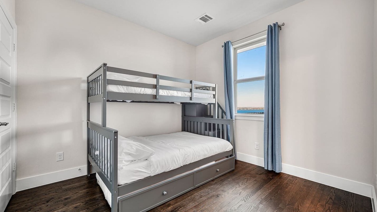 Photo of Bedroom in Rowlett