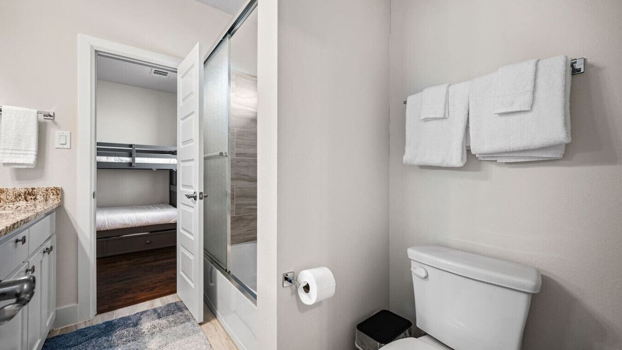Photo of Bathroom in Rowlett