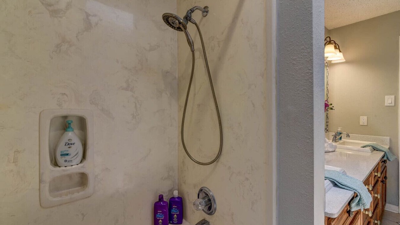 Photo of Bathroom in Friendswood