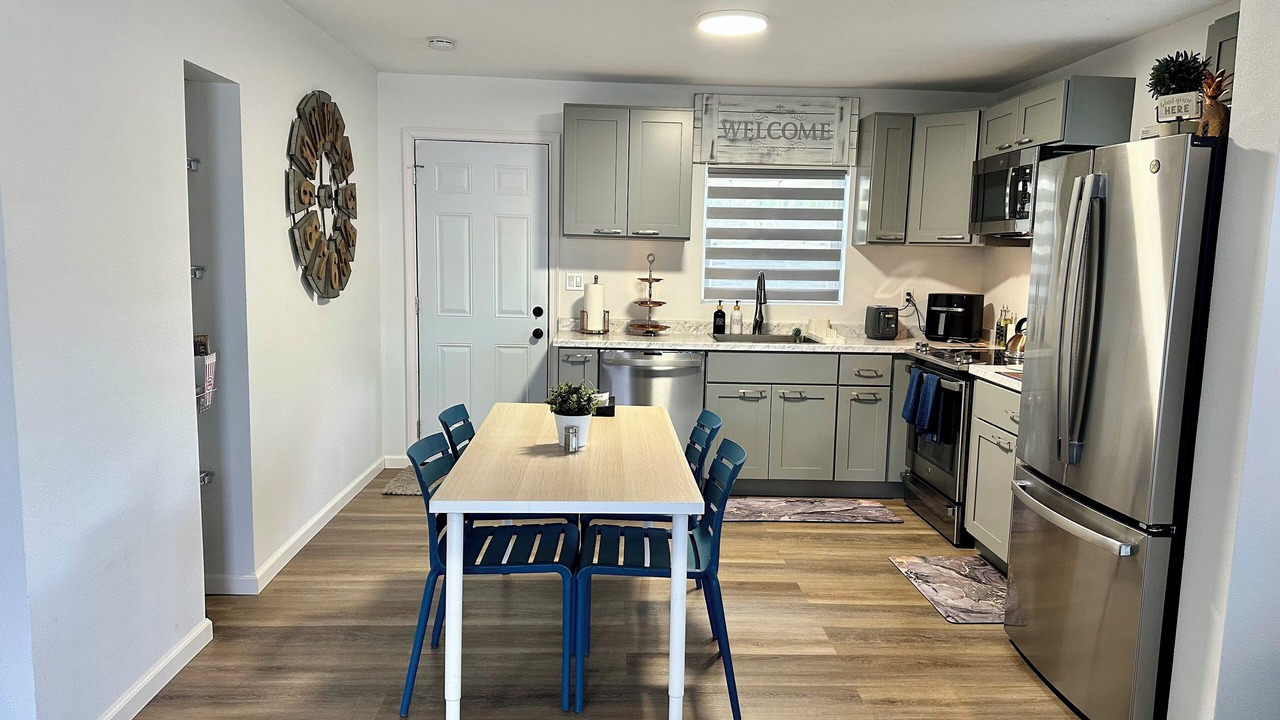 Photo of Kitchen in Downtown Zephyrhills