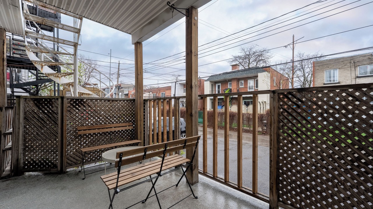 Photo of Outdoor in Youville