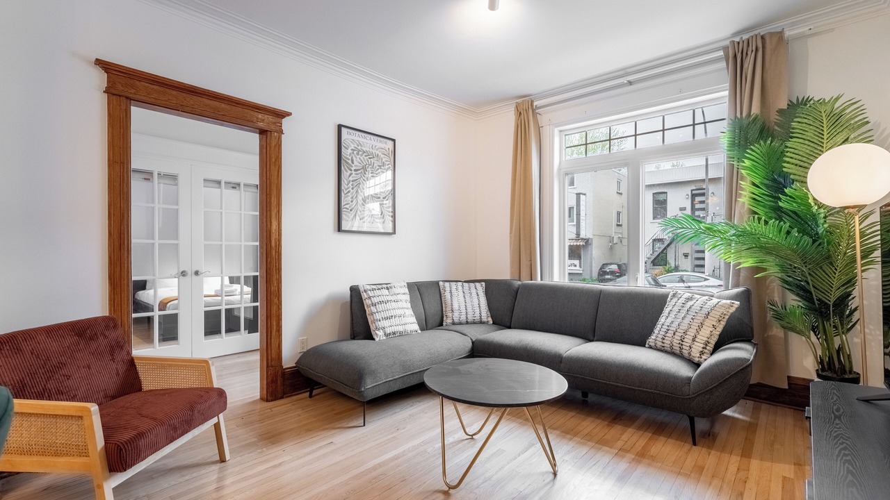 Photo of Livingroom in Youville