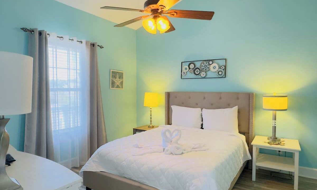 Photo of Bedroom in Central Myrtle Beach