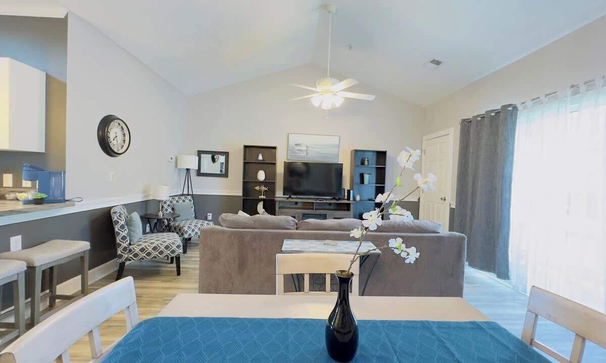 Photo of Livingroom in Central Myrtle Beach
