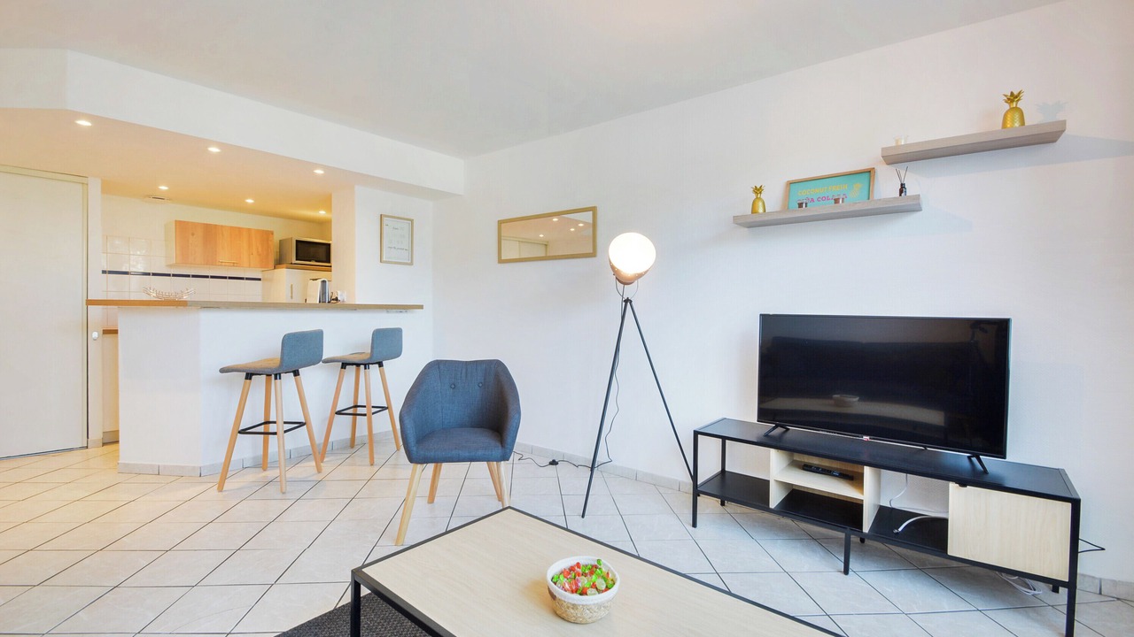Photo of Livingroom in Saint Nicolas - Charles III - Ville vieille - Trois Maisons - Leopold