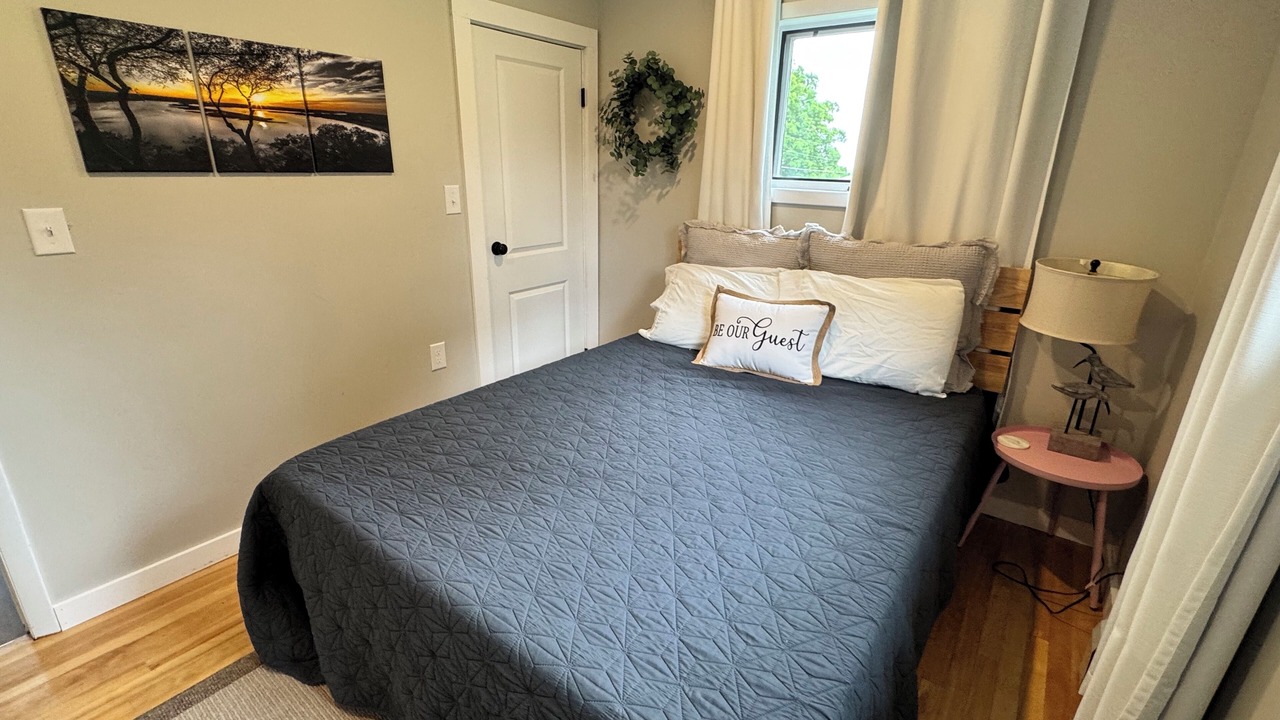 Photo of Others in Malletts Bay