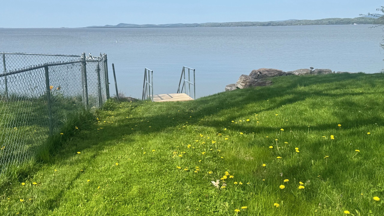 Photo of Others in Malletts Bay