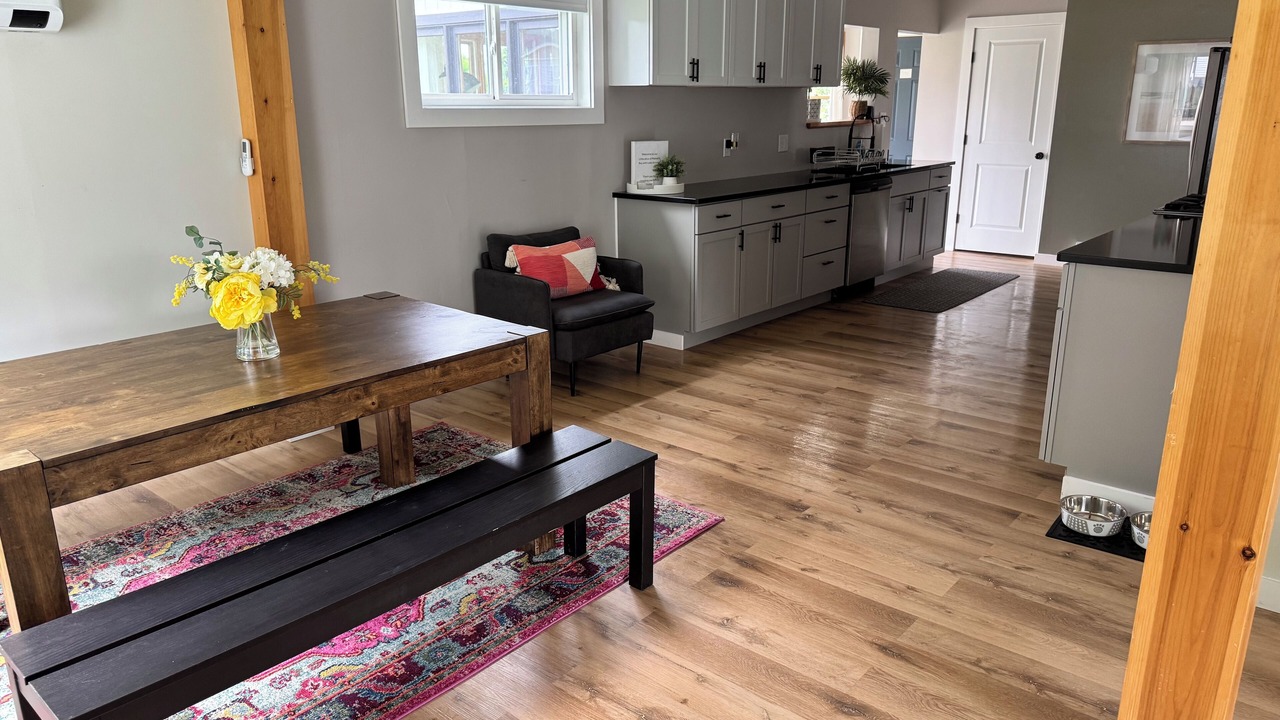 Photo of Others in Malletts Bay