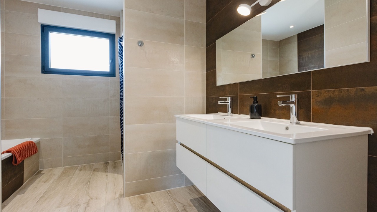 Photo of Bathroom in Orgeres