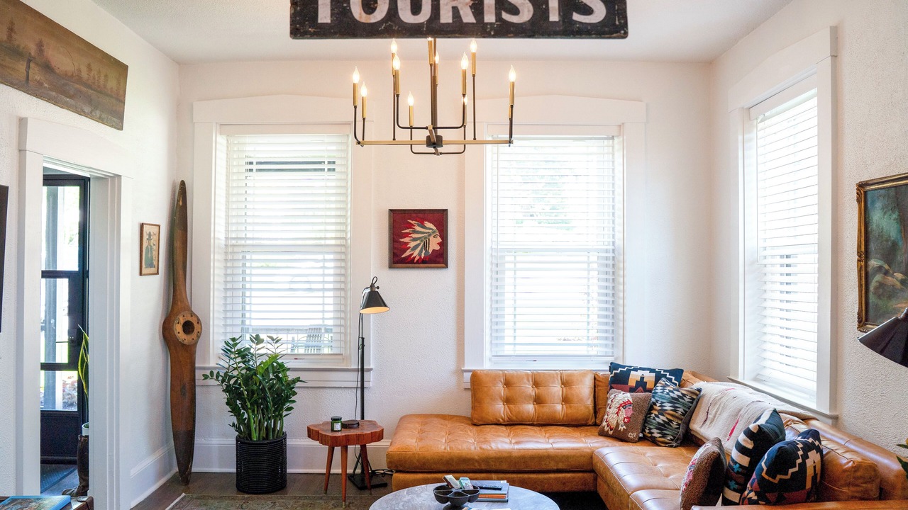 Photo of Livingroom in Le Claire
