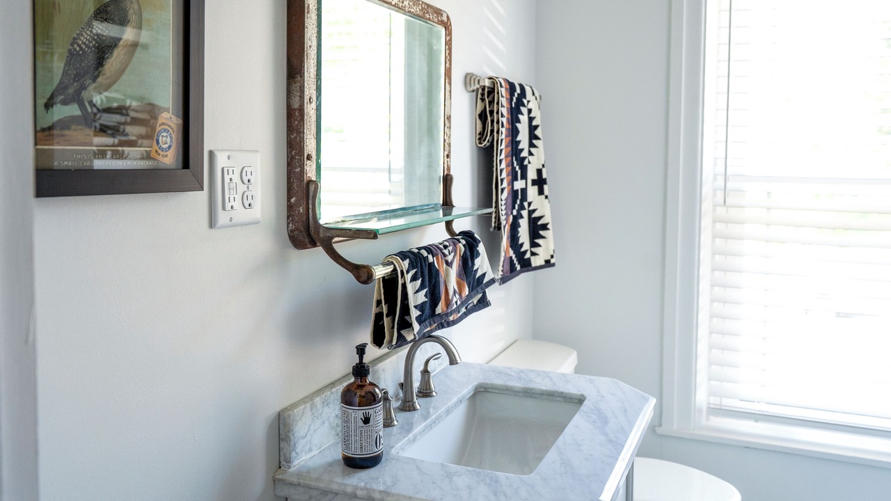Photo of Bathroom in Le Claire