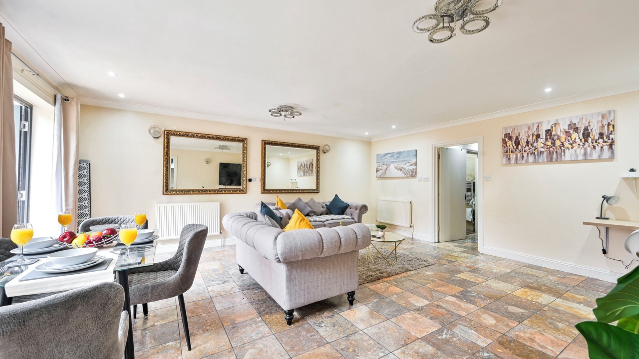 Photo of Livingroom in Forest Gate