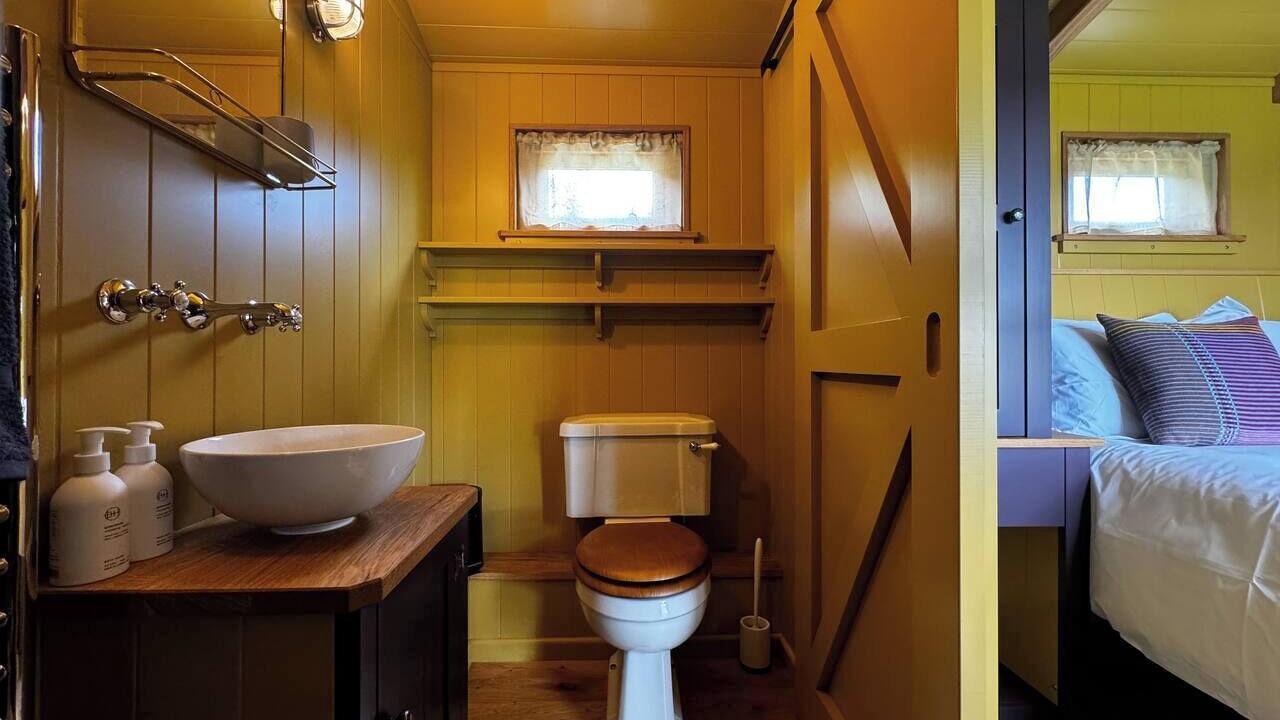 Photo of Others in Lupton