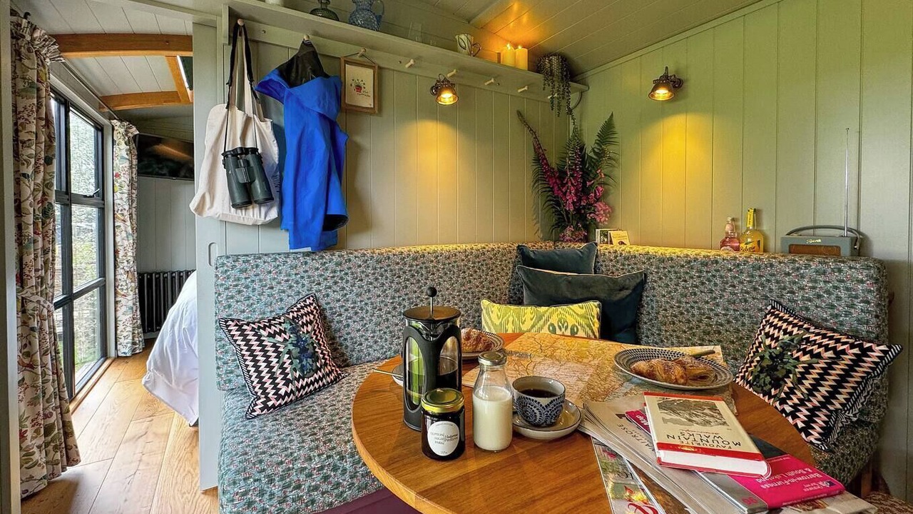 Photo of Others in Lupton