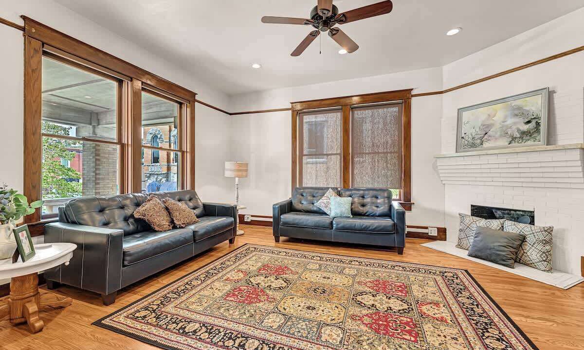 Photo of Livingroom in Siloam Springs