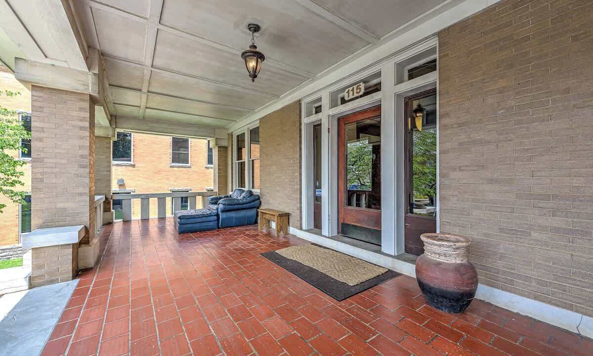 Photo of Patio Balcony in Siloam Springs