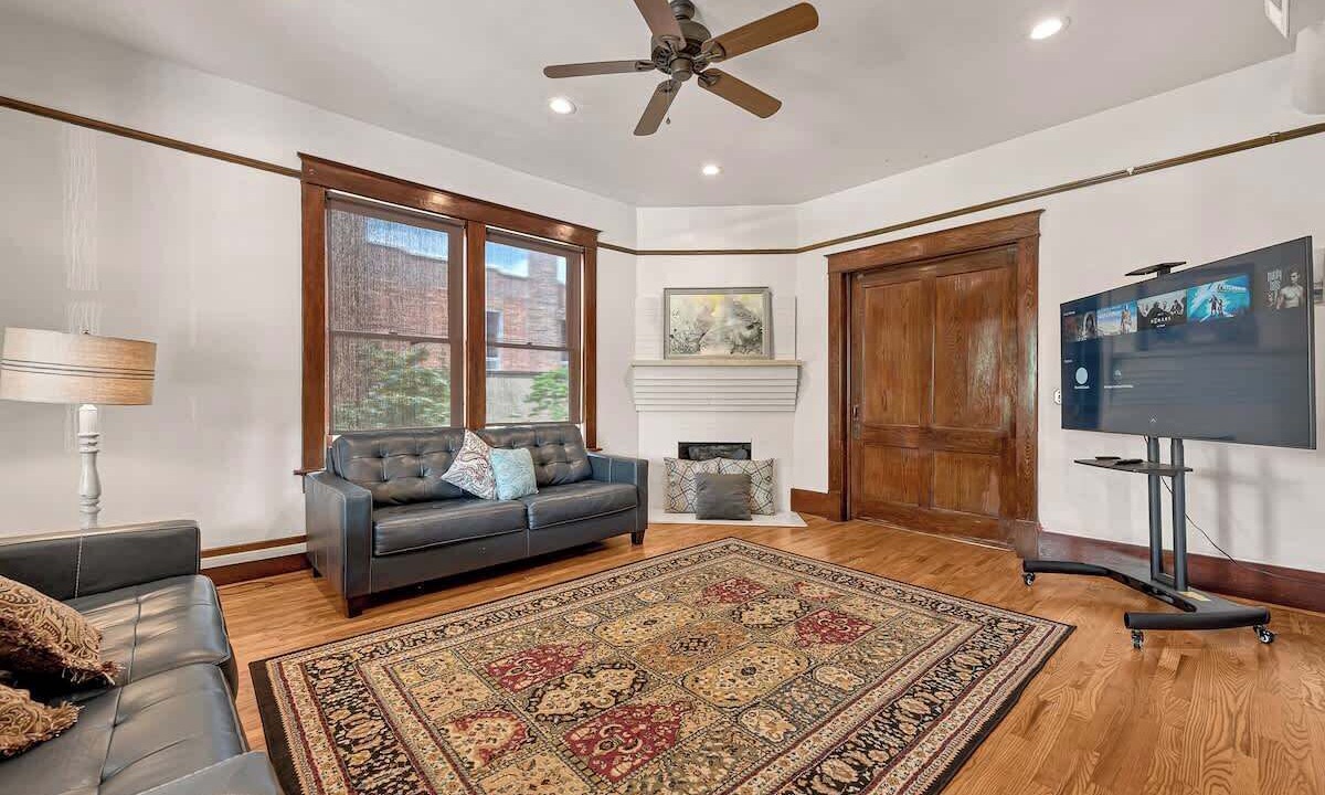 Photo of Livingroom in Siloam Springs