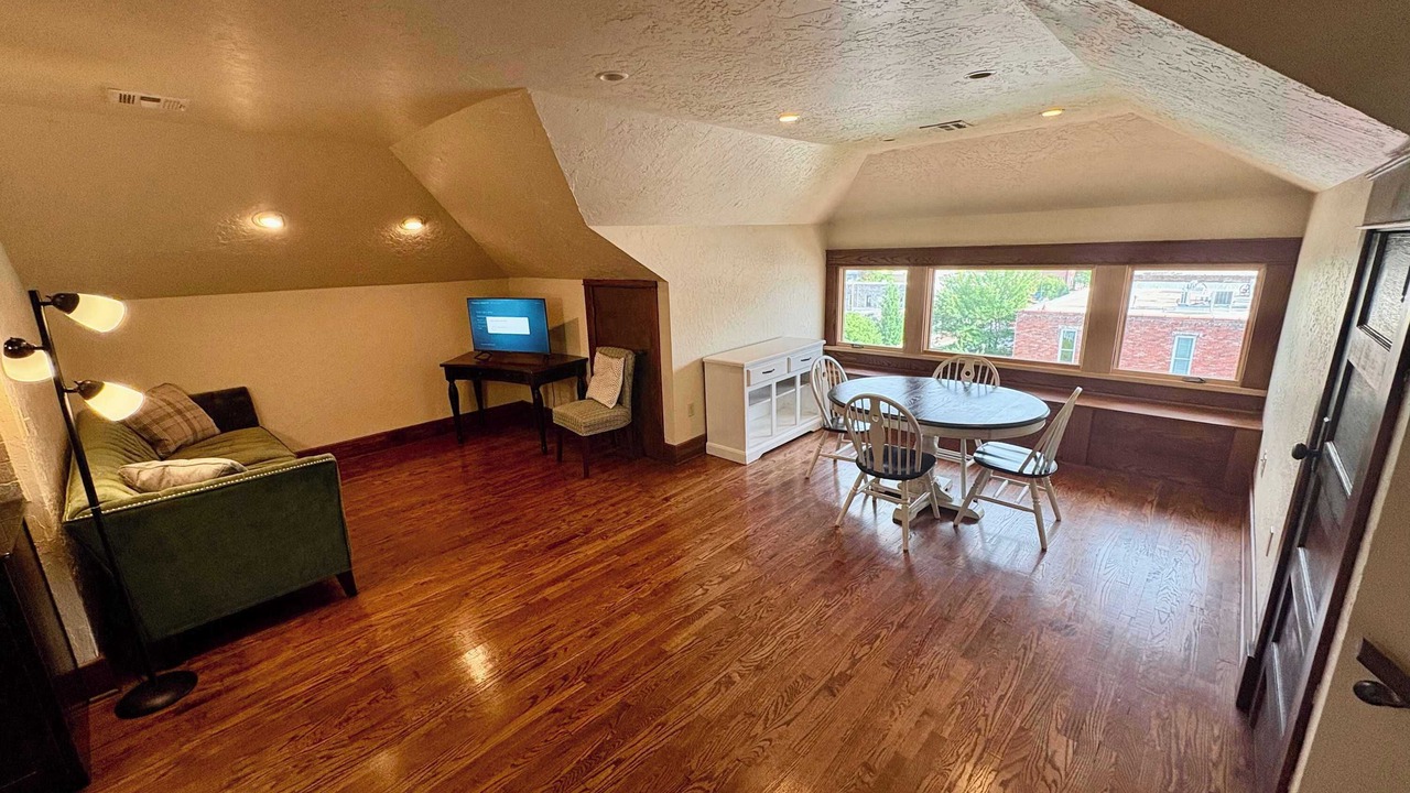 Photo of Livingroom in Siloam Springs
