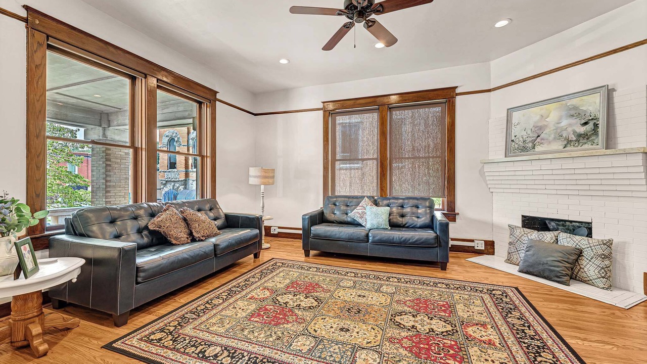 Photo of Livingroom in Siloam Springs