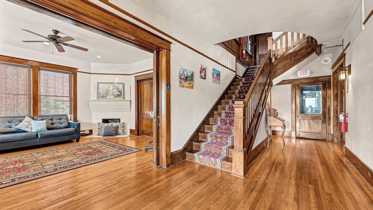 Photo of Livingroom in Siloam Springs