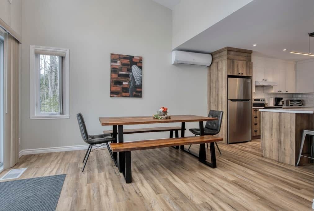 Photo of Livingroom in Adstock