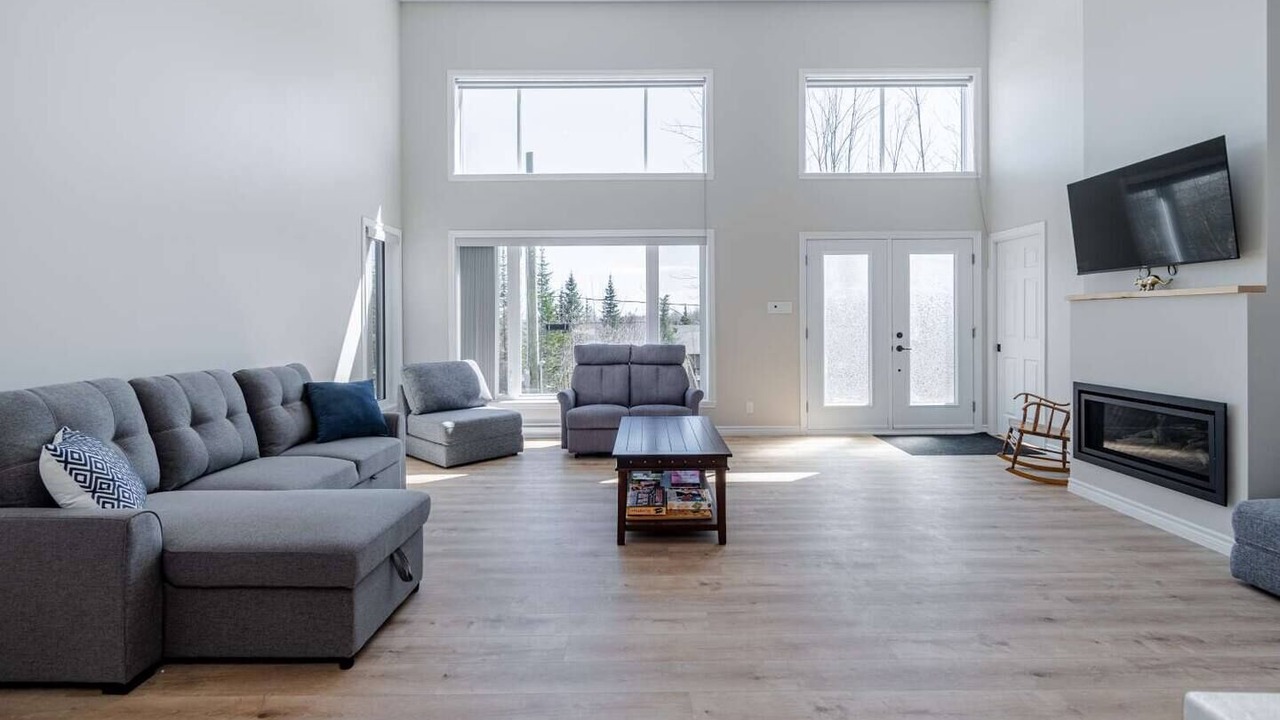 Photo of Livingroom in Adstock