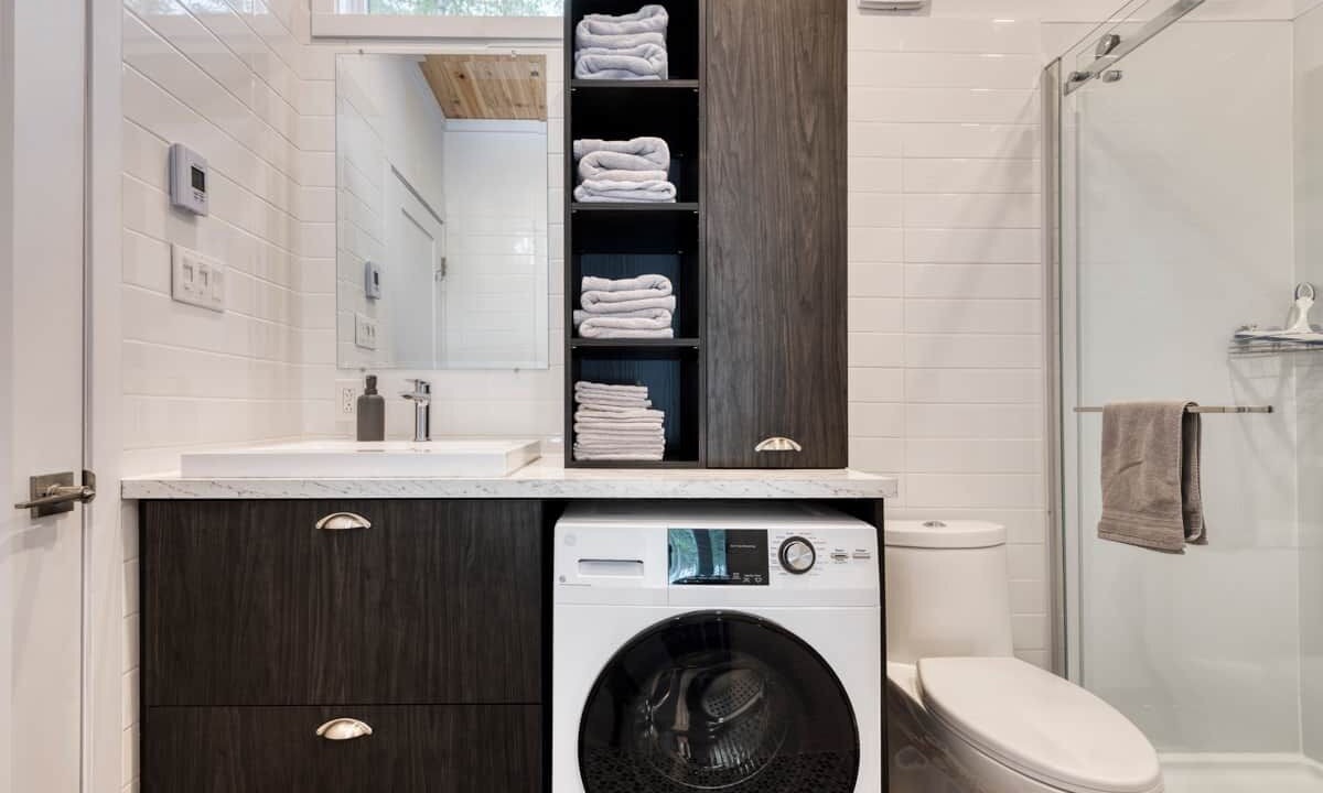 Photo of Bathroom in Adstock