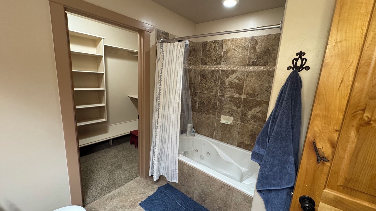 Photo of Bathroom in Sweetwater