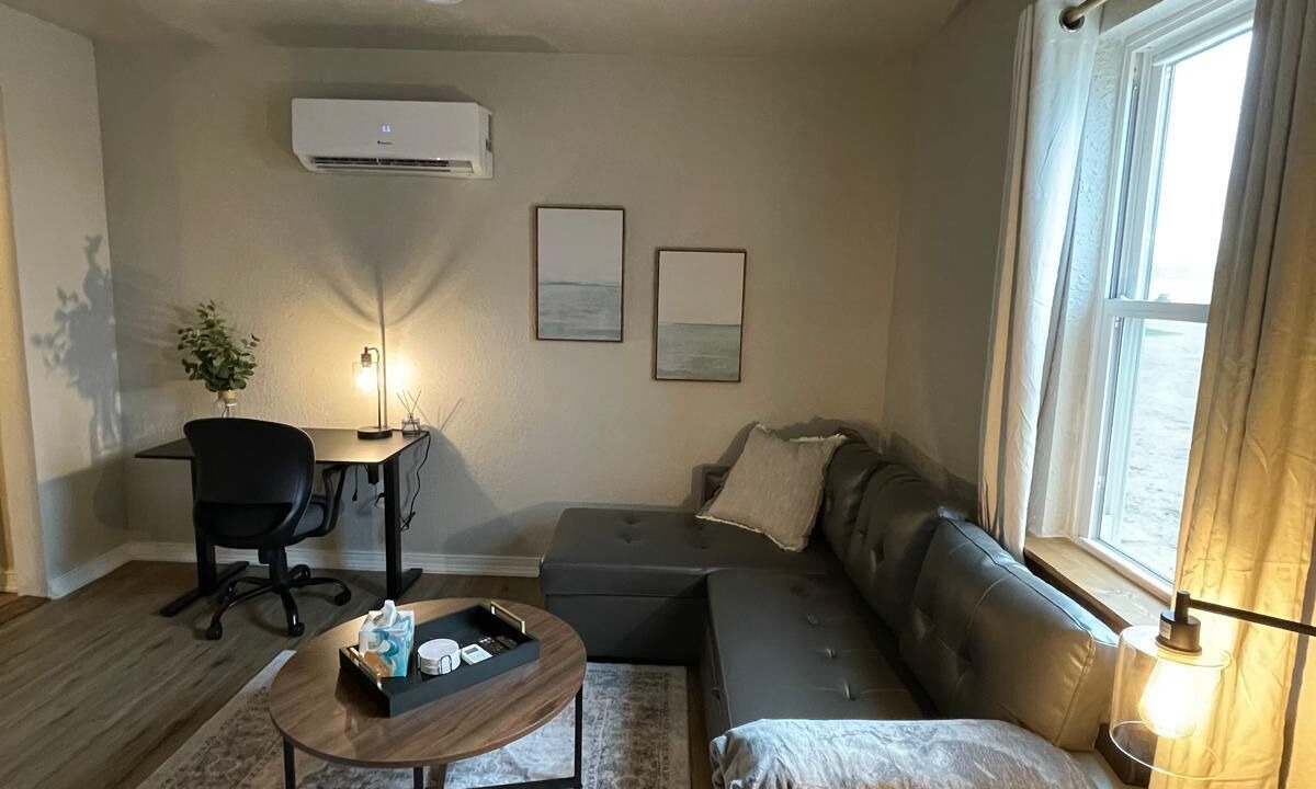 Photo of Livingroom in Harrison