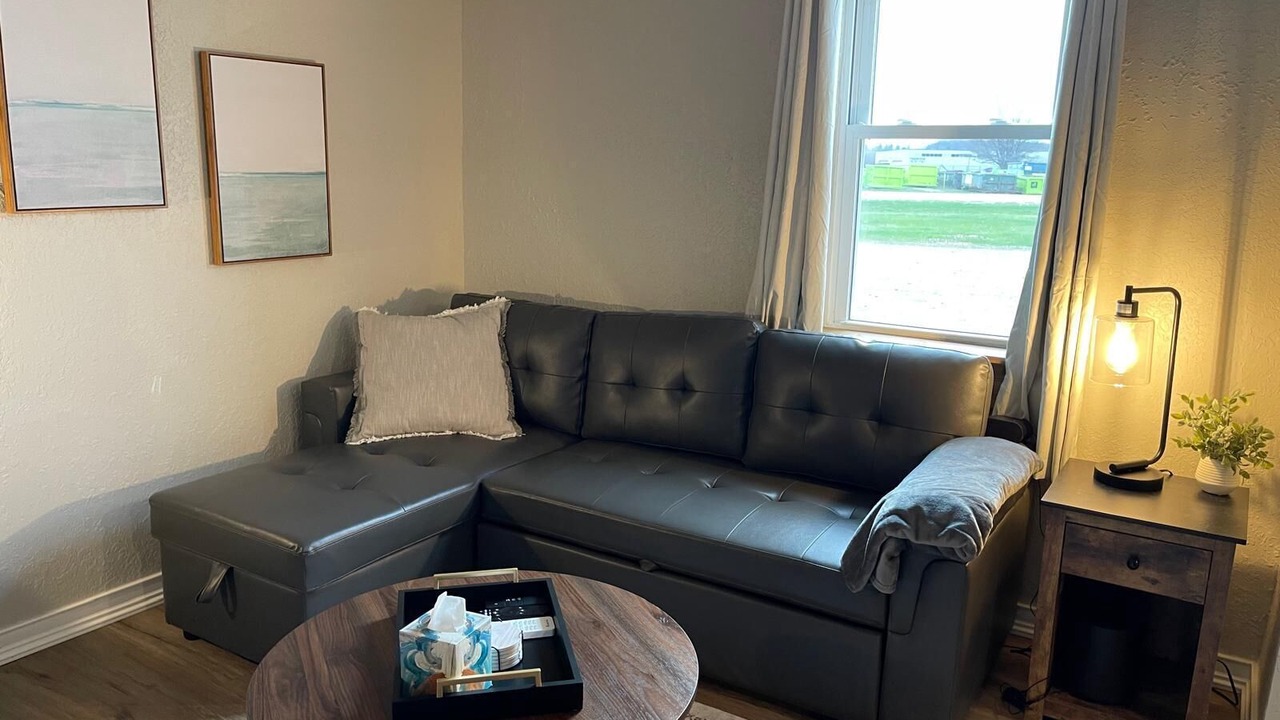 Photo of Livingroom in Harrison