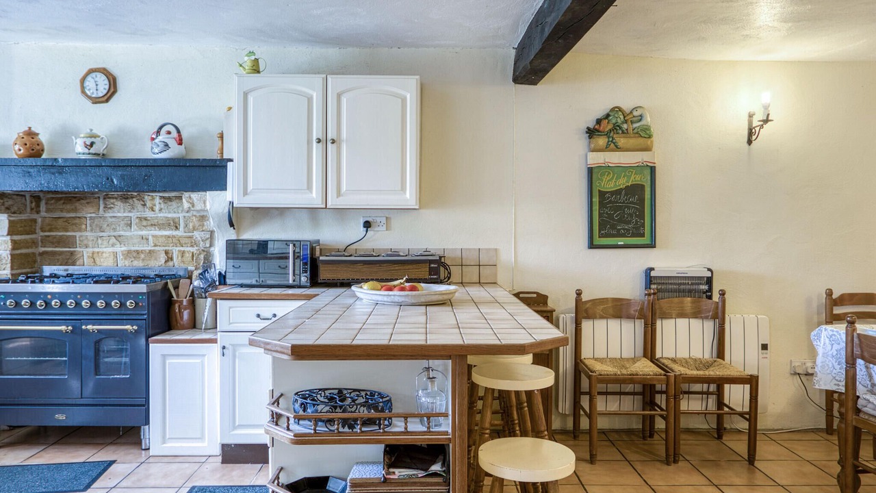 Photo of Others in Lizant