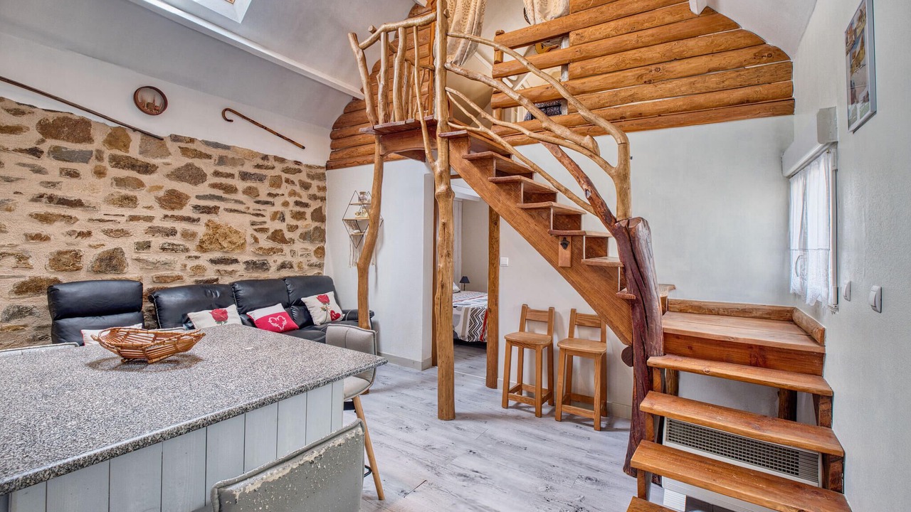 Photo of Bedroom in Payzac