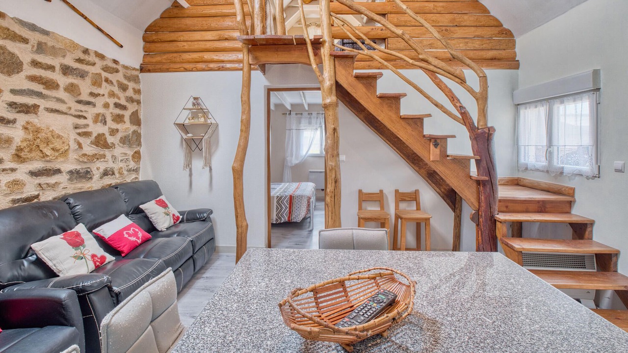 Photo of Bedroom in Payzac