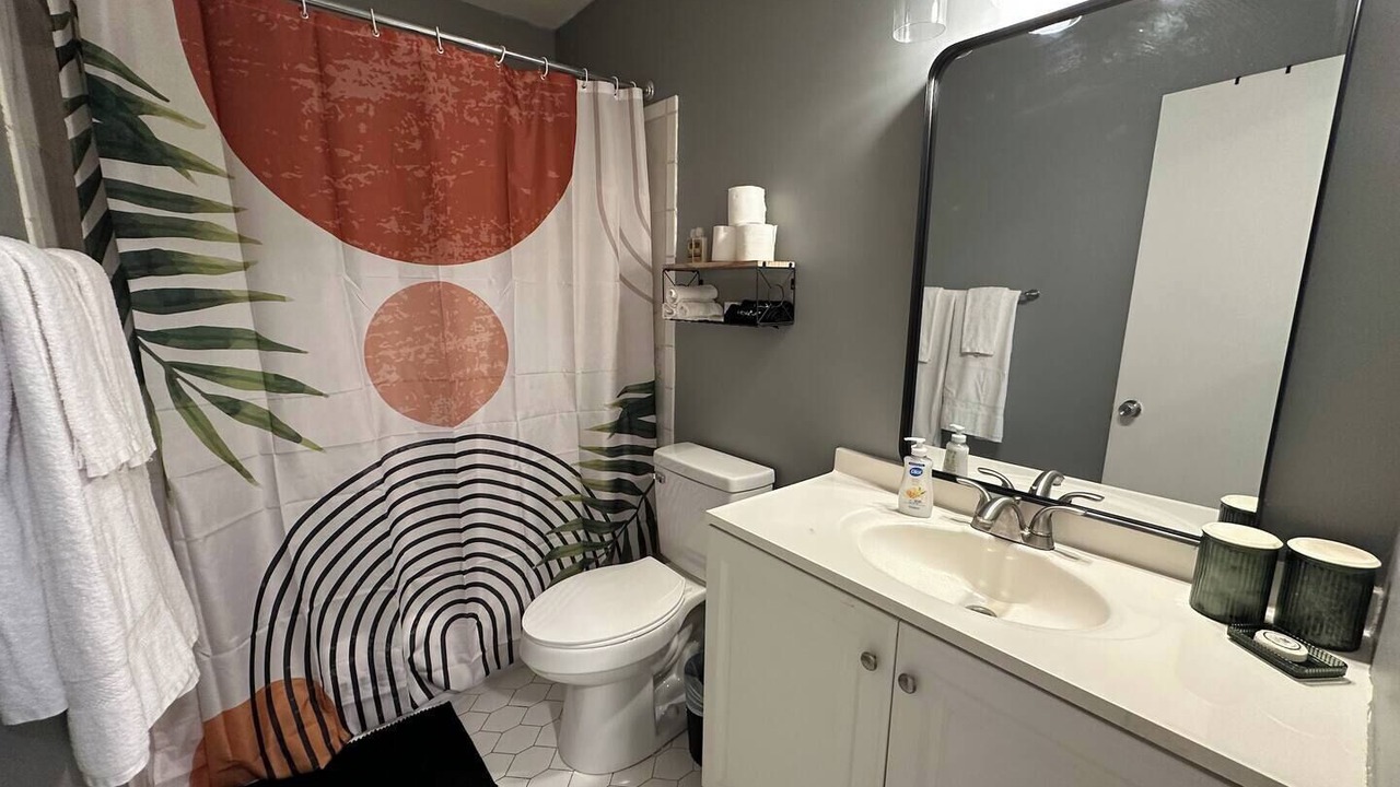 Photo of Bathroom in Hannon Park