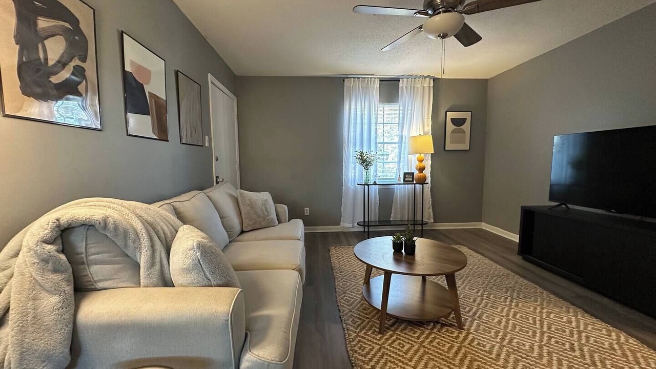 Photo of Livingroom in Hannon Park