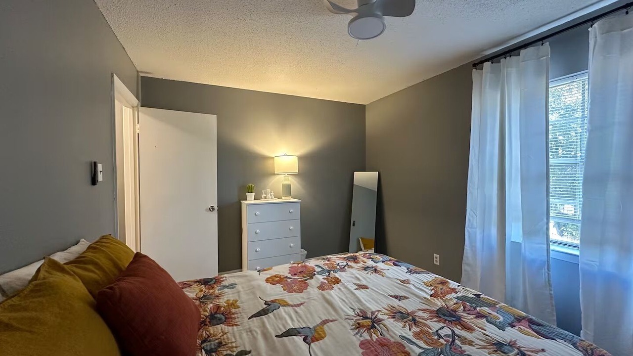 Photo of Bedroom in Hannon Park