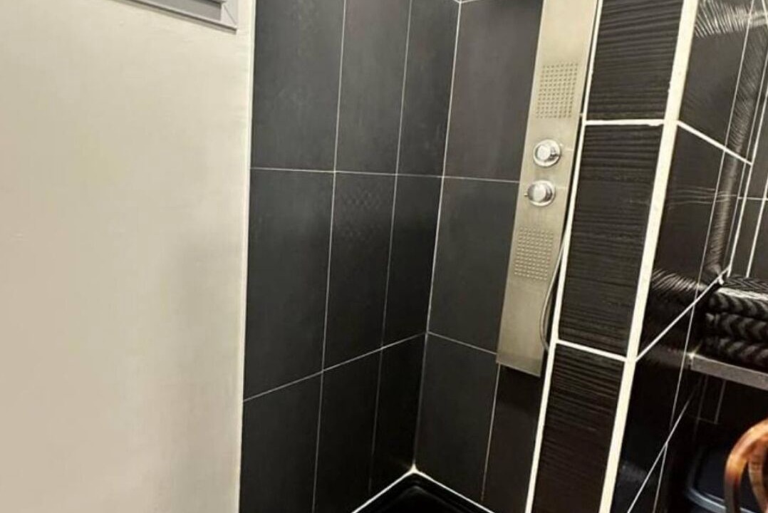 Photo of Bathroom in Lespignan