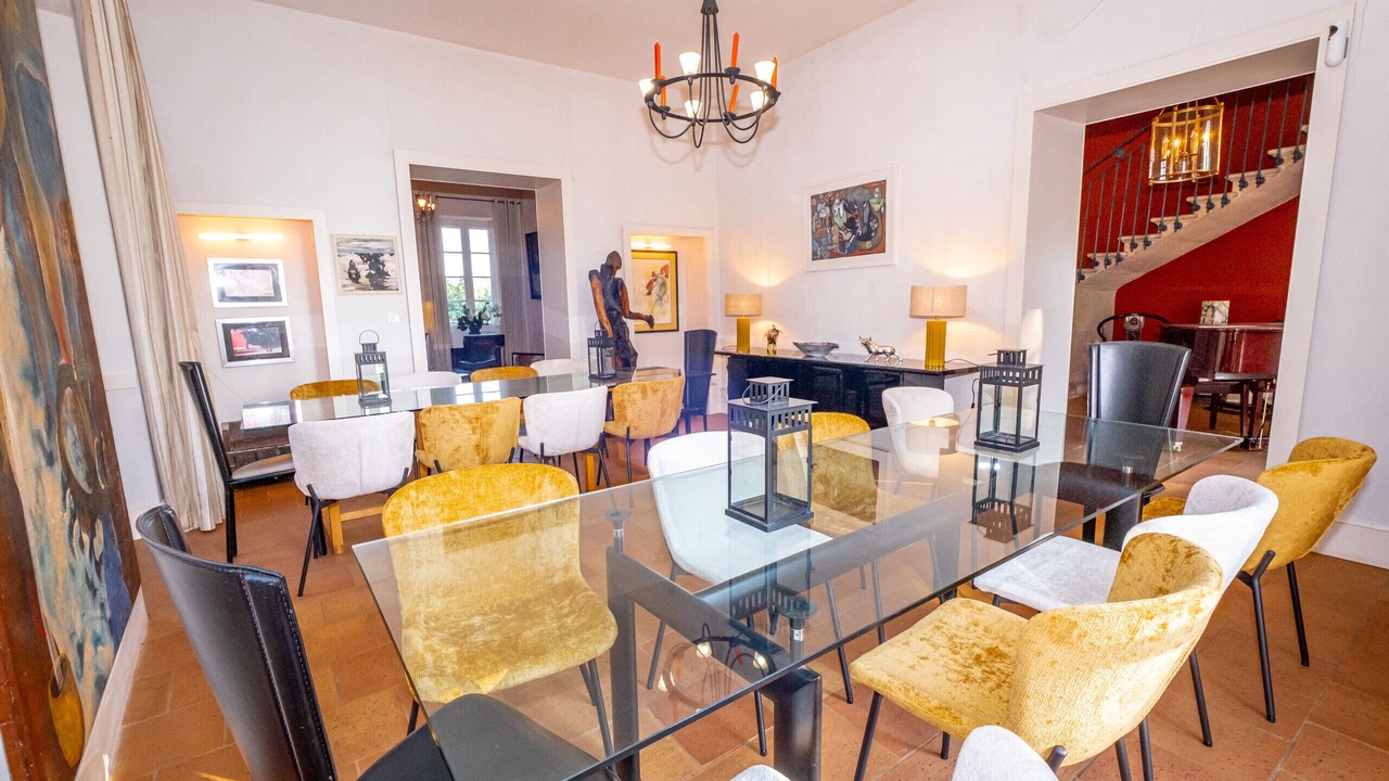 Photo of Bedroom in Castelnau-de-Montmiral