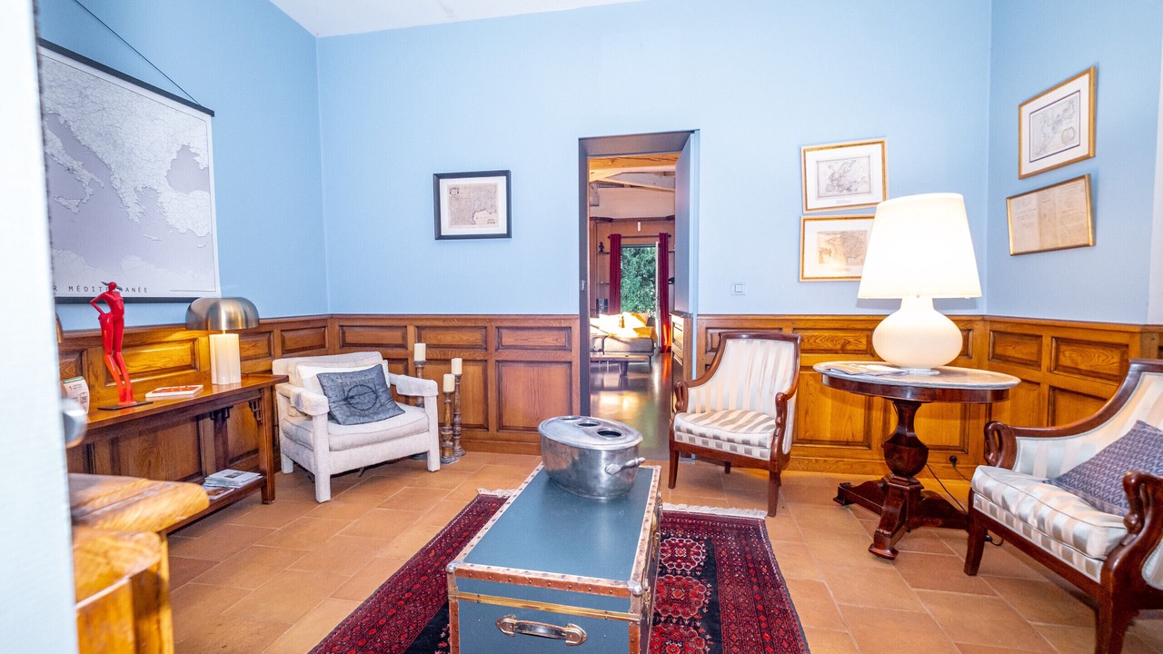 Photo of Bedroom in Castelnau-de-Montmiral