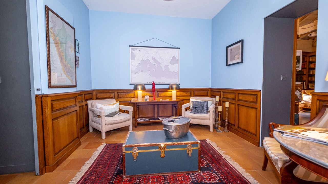 Photo of Bedroom in Castelnau-de-Montmiral