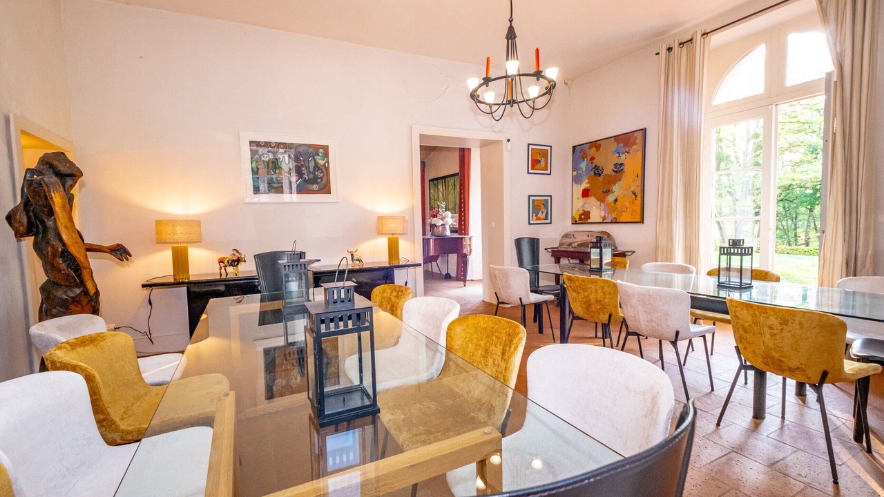 Photo of Bedroom in Castelnau-de-Montmiral