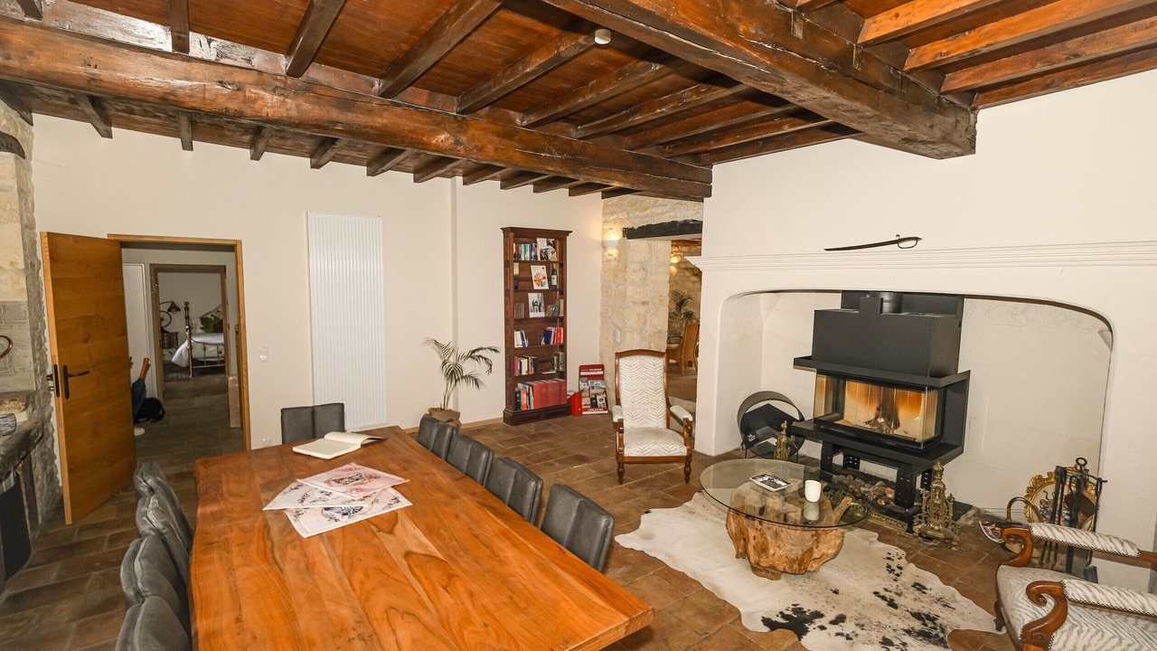 Photo of Livingroom in Frausseilles