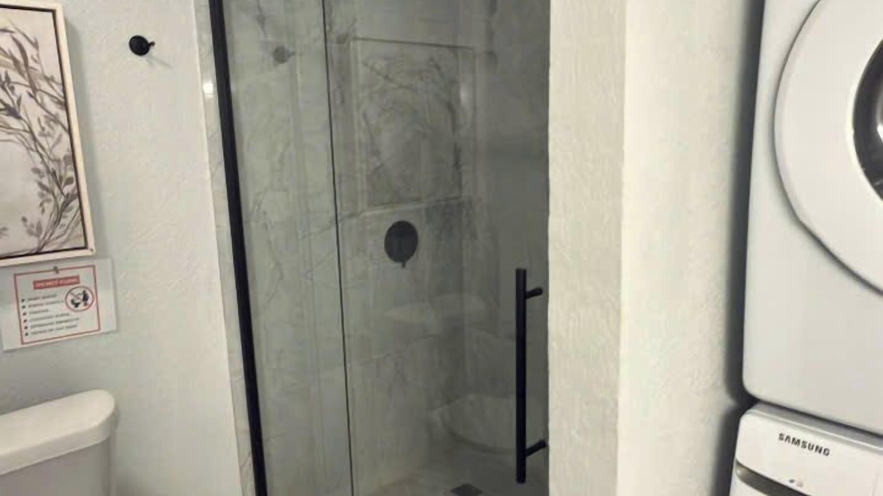 Photo of Bathroom in Central Oklahoma City