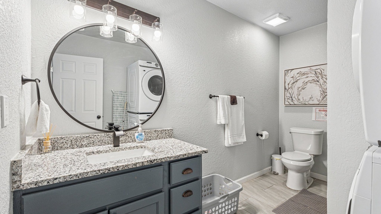 Photo of Bathroom in Central Oklahoma City