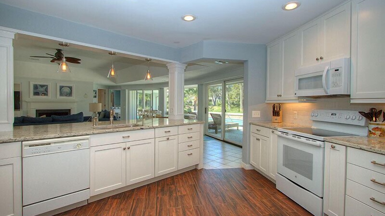Photo of Kitchen in Beach Lagoon