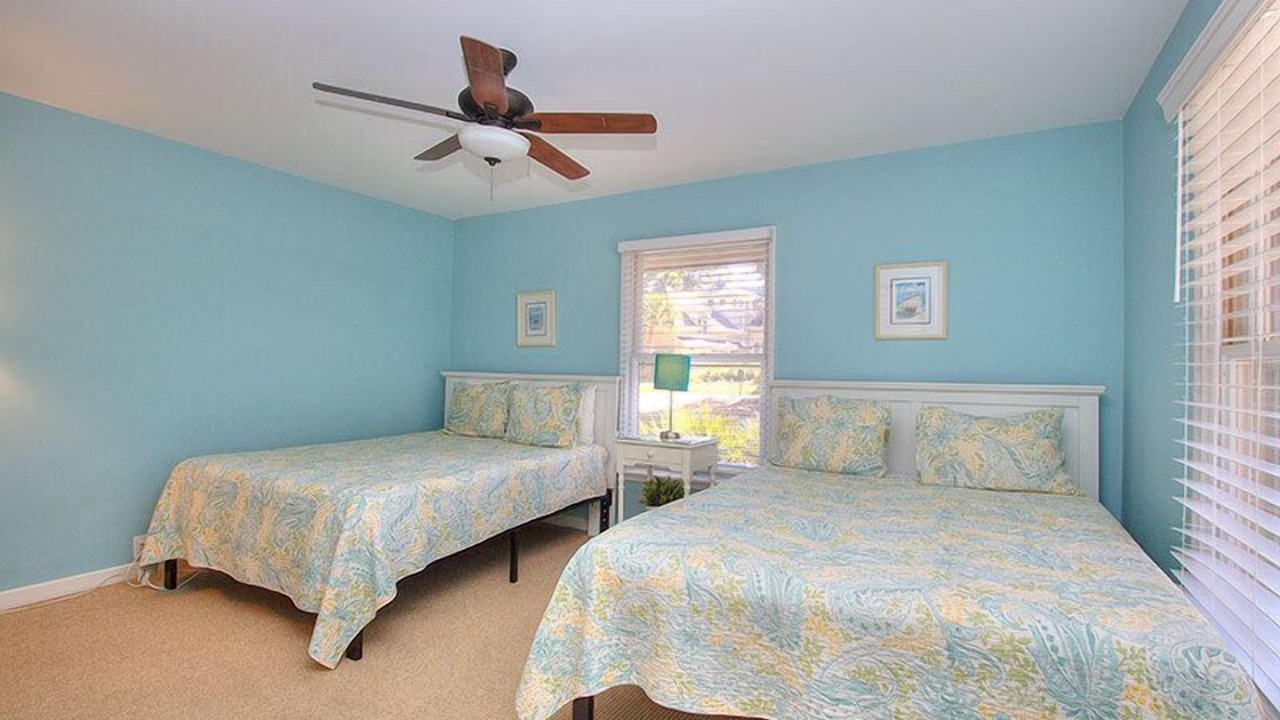 Photo of Bedroom in Beach Lagoon