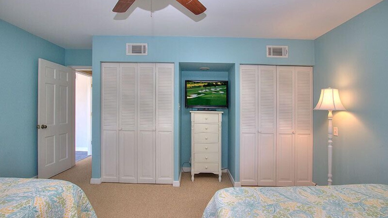 Photo of Bedroom in Beach Lagoon