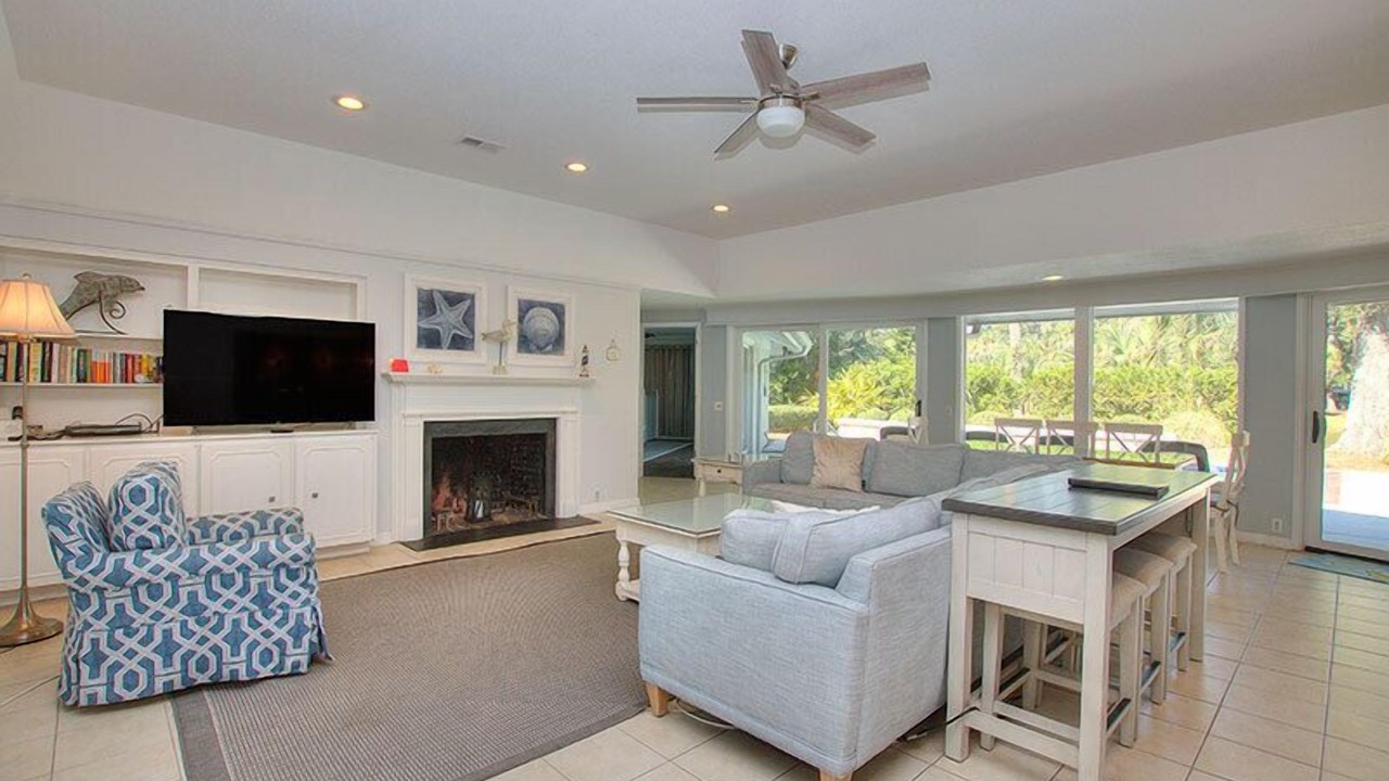 Photo of Livingroom in Beach Lagoon