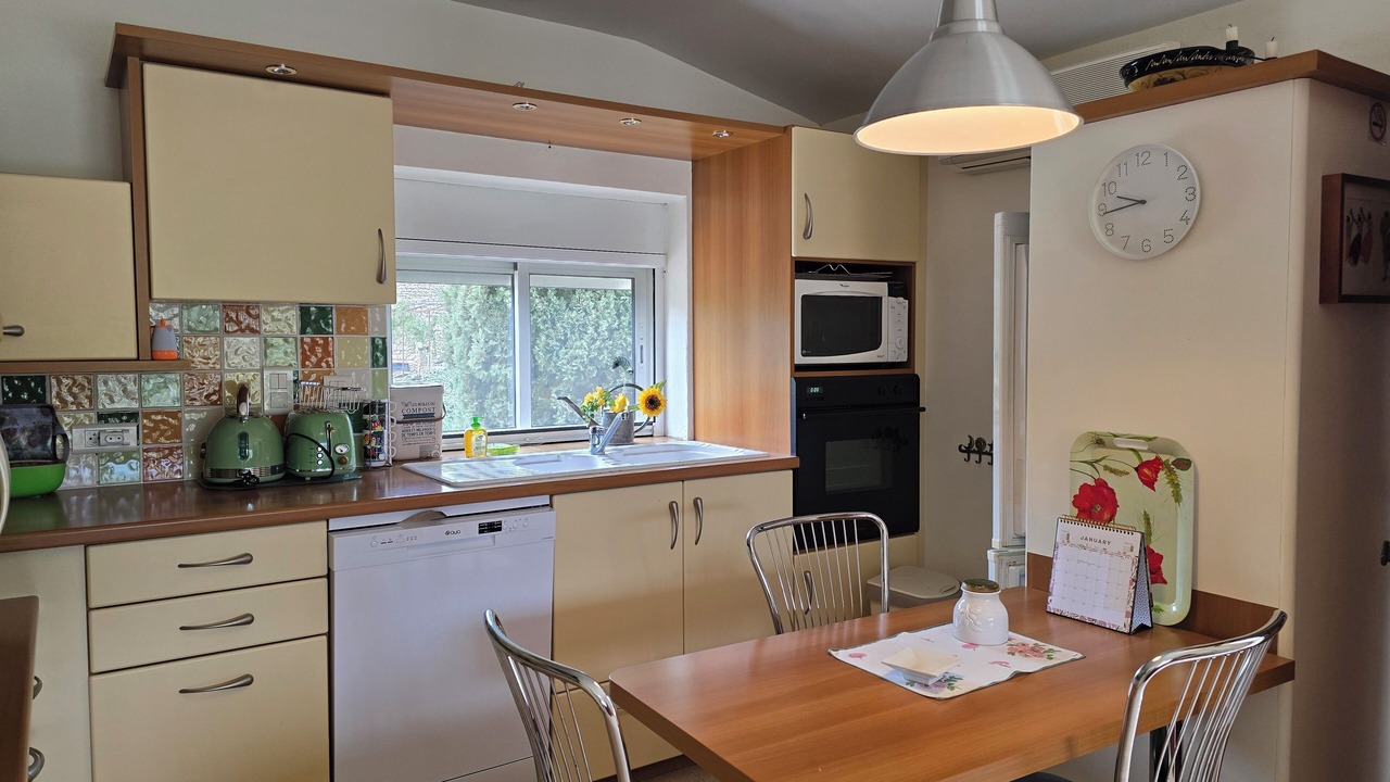 Photo of Kitchen in Montsegur-sur-Lauzon