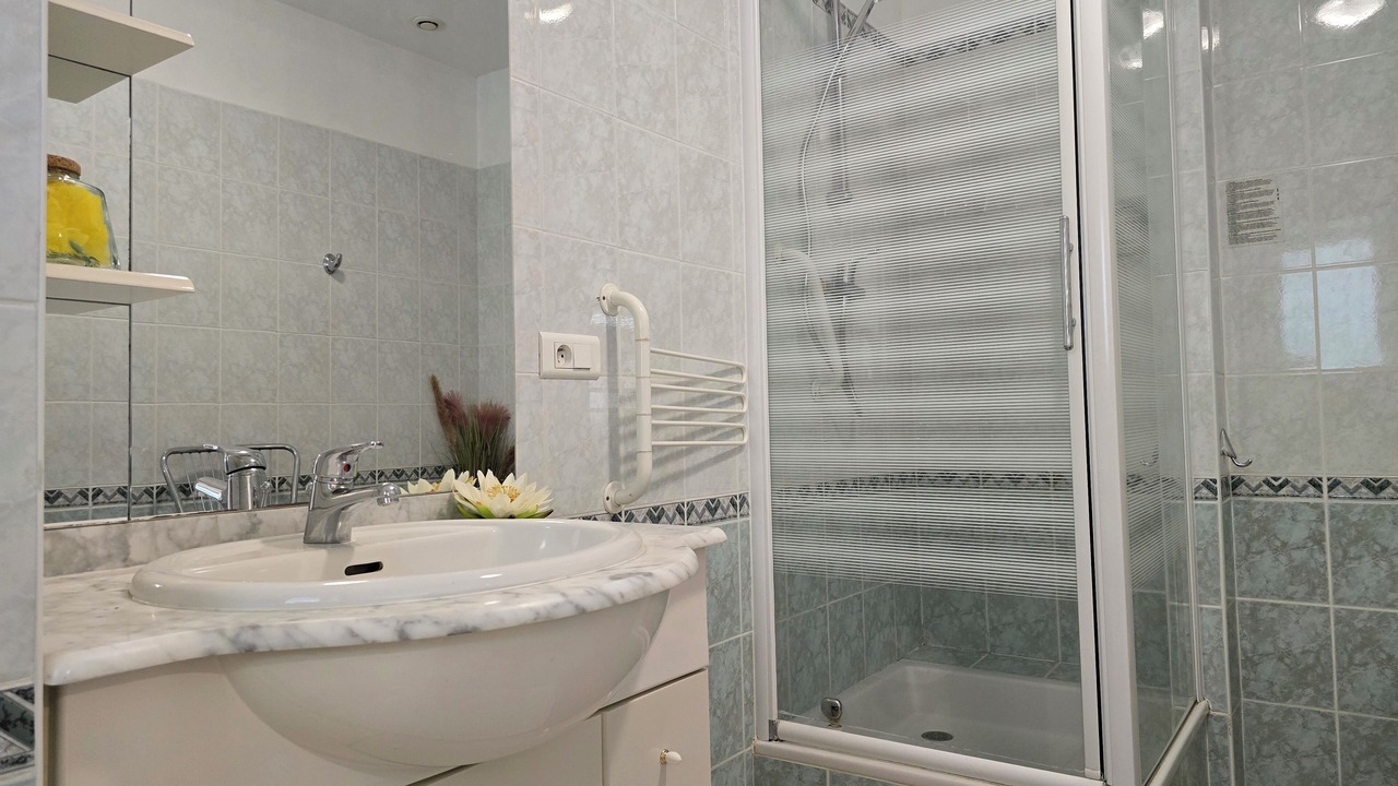 Photo of Bathroom in Montsegur-sur-Lauzon